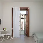 Sun&thecity Oda ve Kahvaltı Napoli