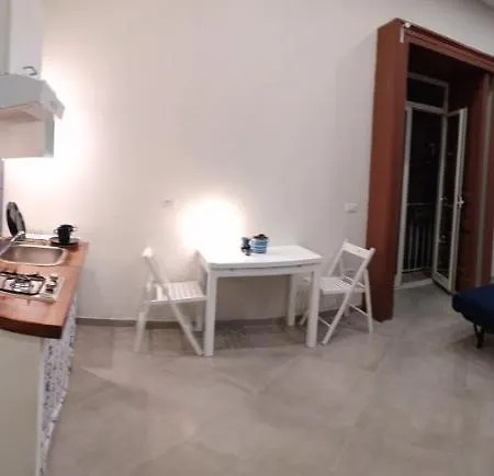 Oda ve Kahvaltı Sun&thecity Napoli